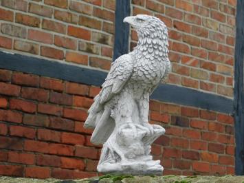 Tuinbeeld adelaar, steen, roofvogel, tuinsculptuur