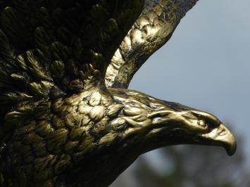 Adelaar tuinbeeld, goud / zwart, vliegende adelaar beeld, polystone