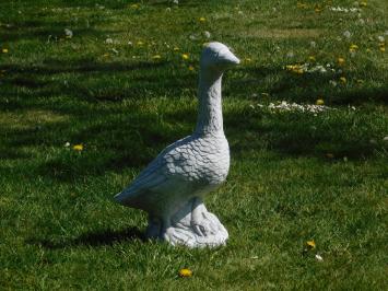 Tuinbeeld gans, steen, beeld voor in de tuin of bij de vijver