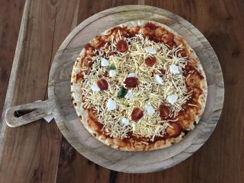 Pizzaplank groot, massief houten dienblad, robuuste serveerplank