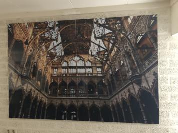 Kunstwerk auf Aluminium, riesig, die Messe in Antwerpen