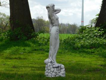 Statue Frau am Wasserlauf - 70 cm - Stein