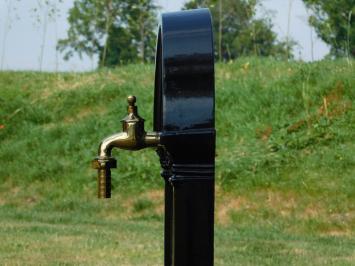 Wasserbrunnen / Gartenbrunnen, Brunnen stehend